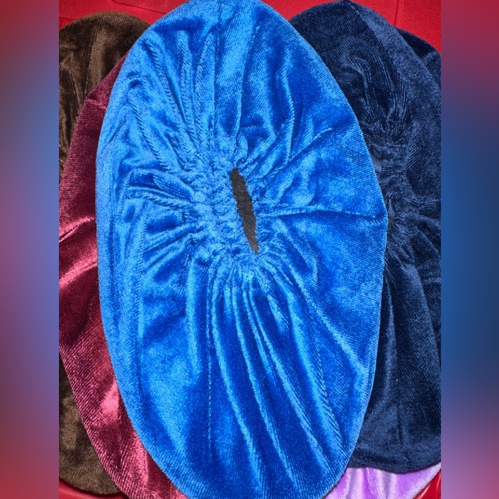 Velvet Shoe Covers With Grip NWOT
